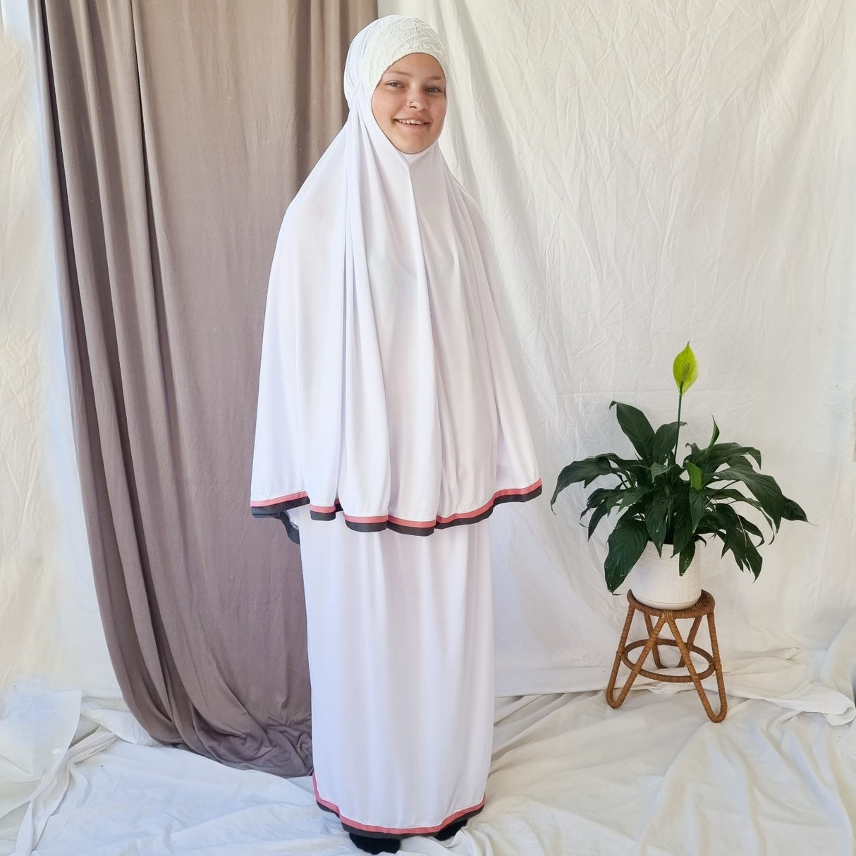 Girls 2 Piece Prayer Outfit Plain - White