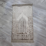 Luxurious Prayer Mat Mihrab (70 X 115cm)