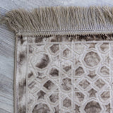Luxurious Prayer Mat Mihrab (70 X 115cm)