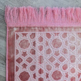 Luxurious Prayer Mat Mihrab (70 X 115cm)