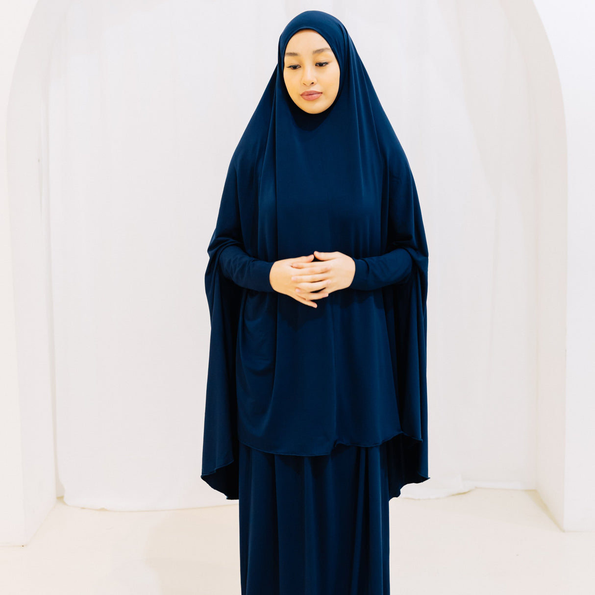 Premium Jilbab Sleeved Navy