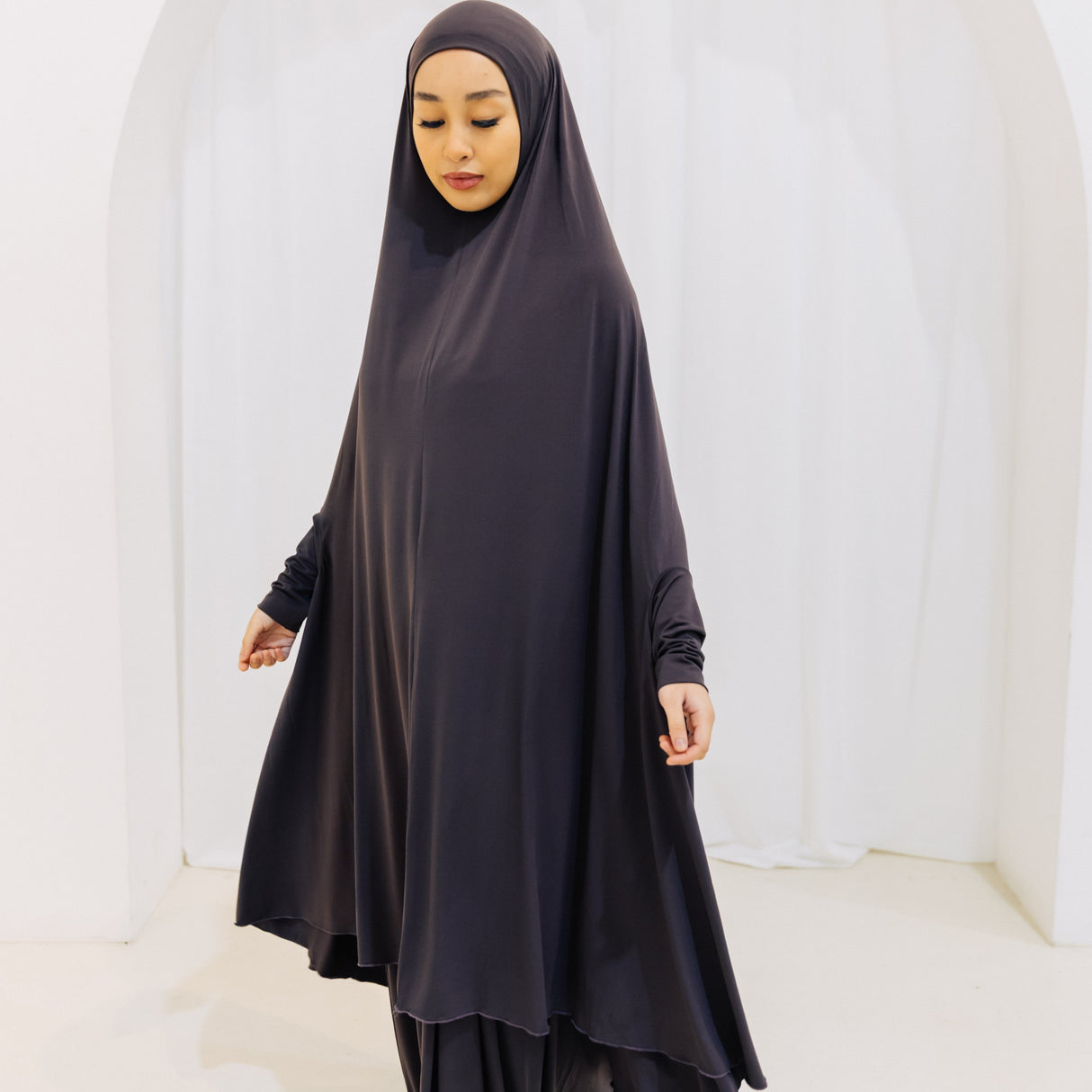 Premium XL Jilbab Sleeved TAUPE