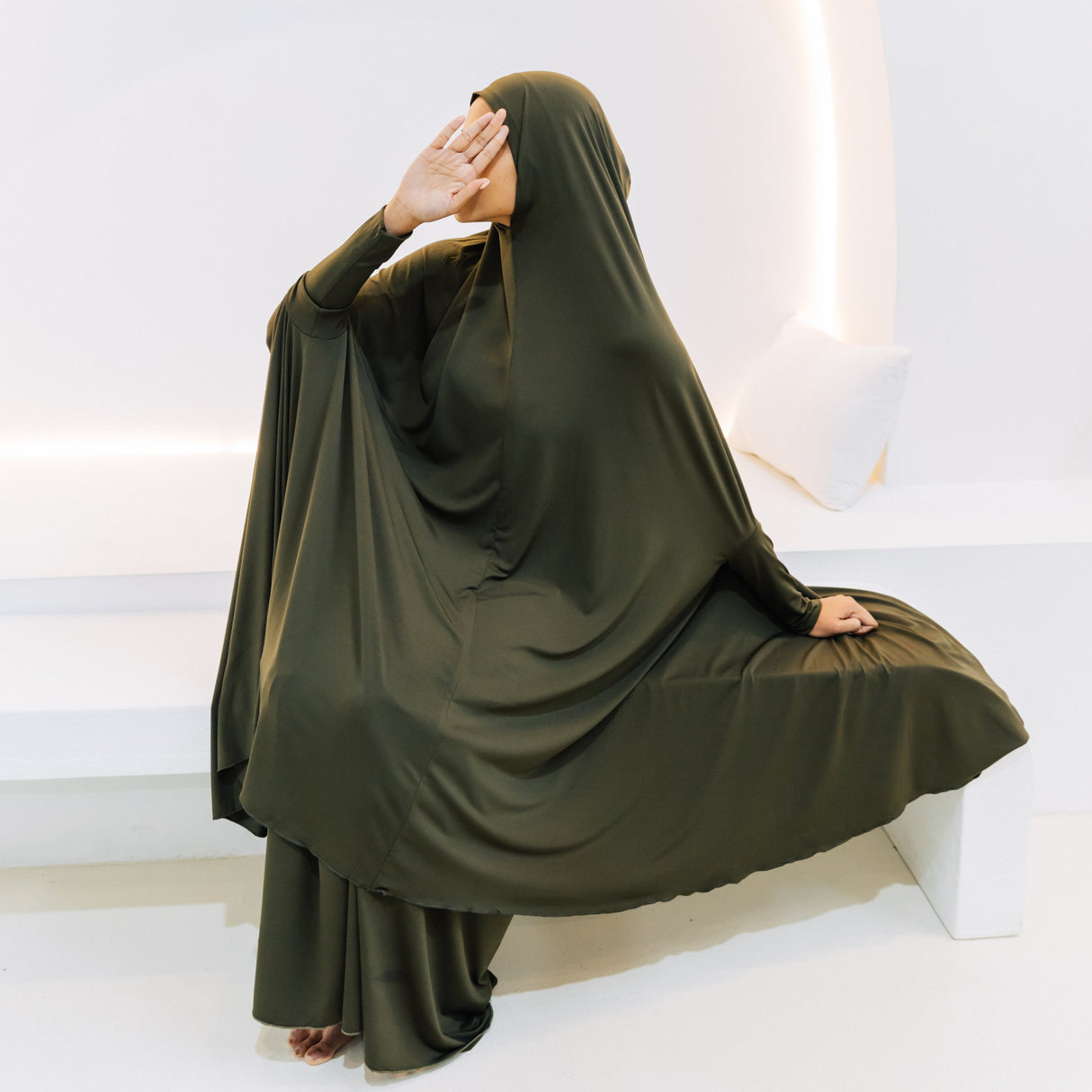 Premium XL Jilbab Sleeved OLIVE