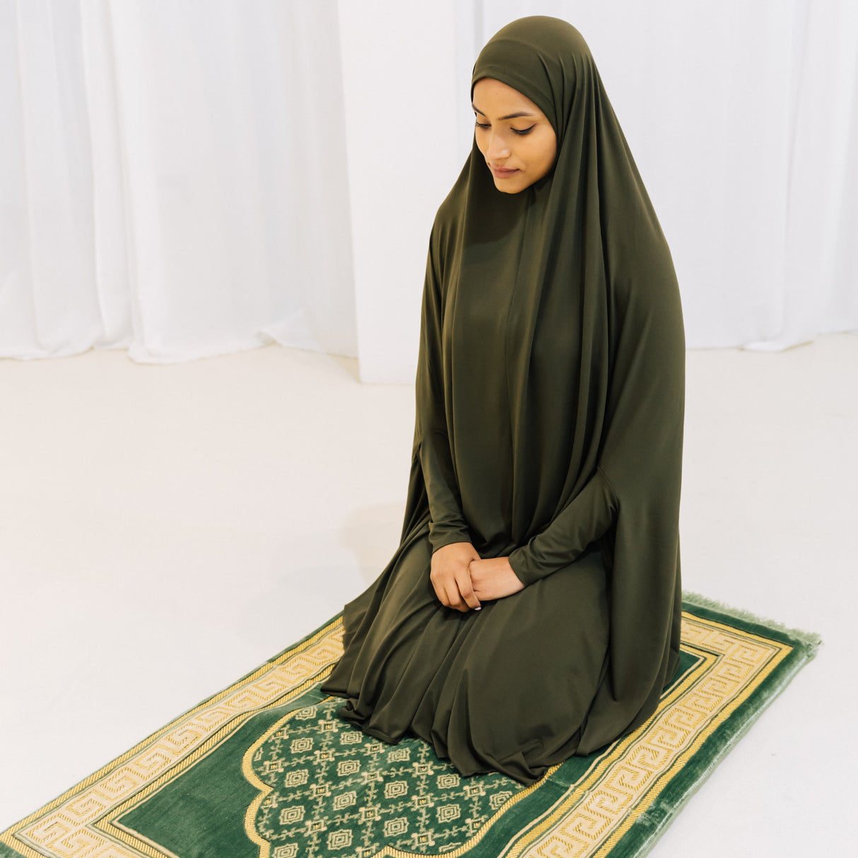 Premium XL Jilbab Sleeved OLIVE